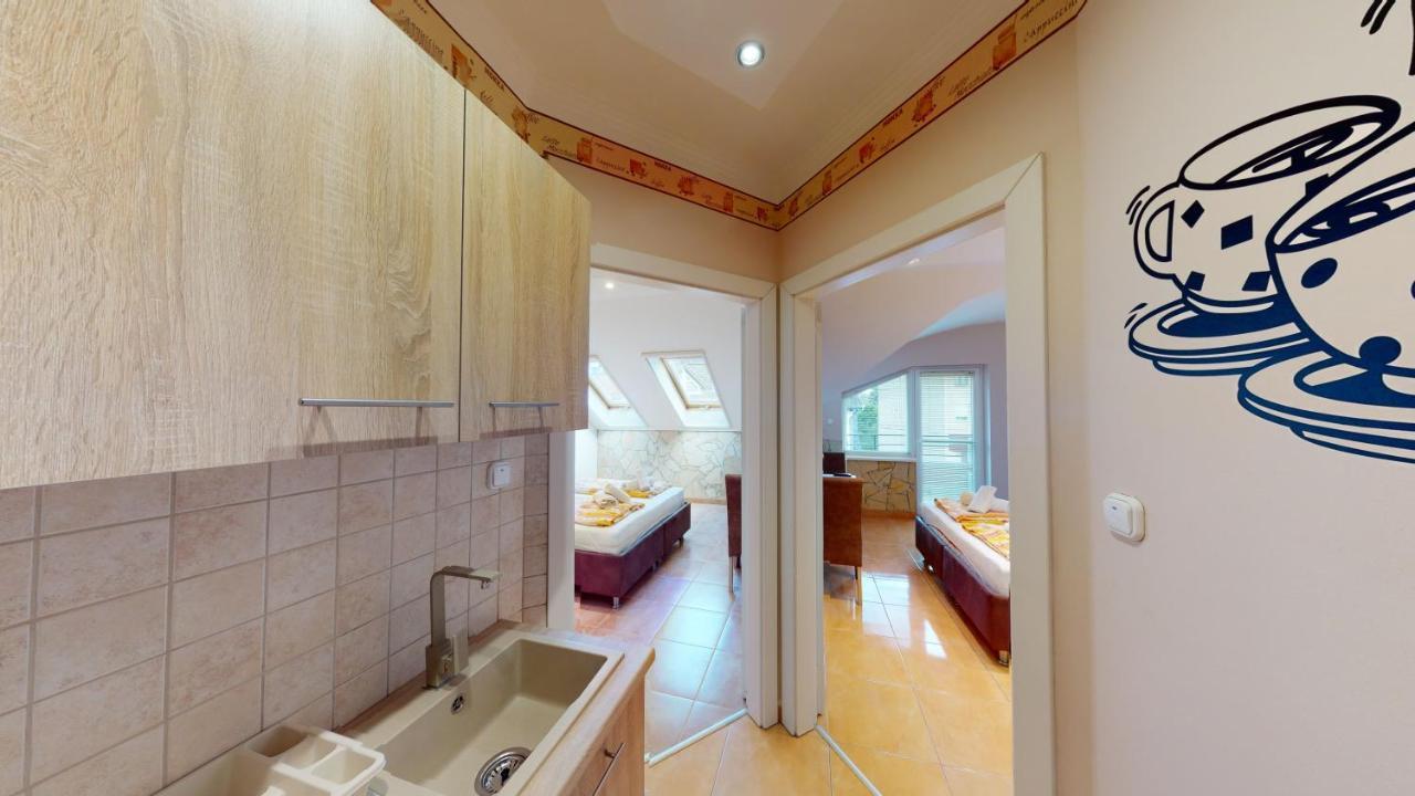 Cristian Apartman Hajdúszoboszló Exteriör bild