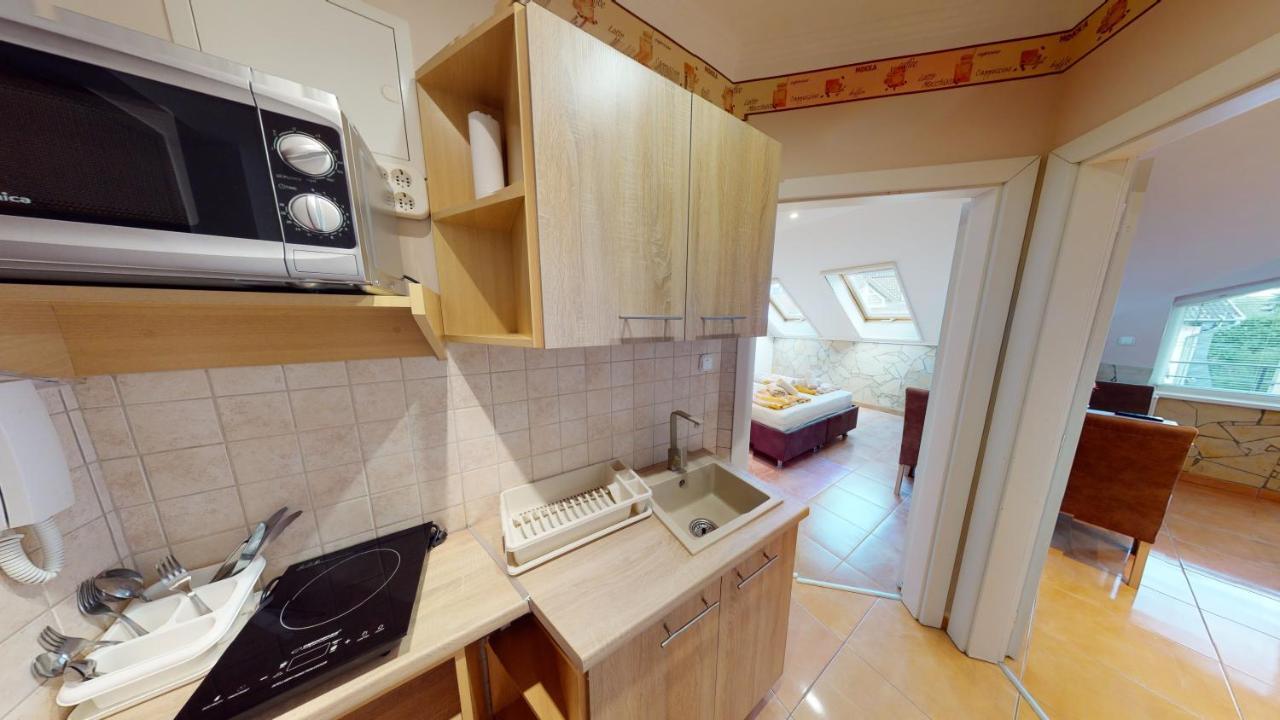 Cristian Apartman Hajdúszoboszló Exteriör bild