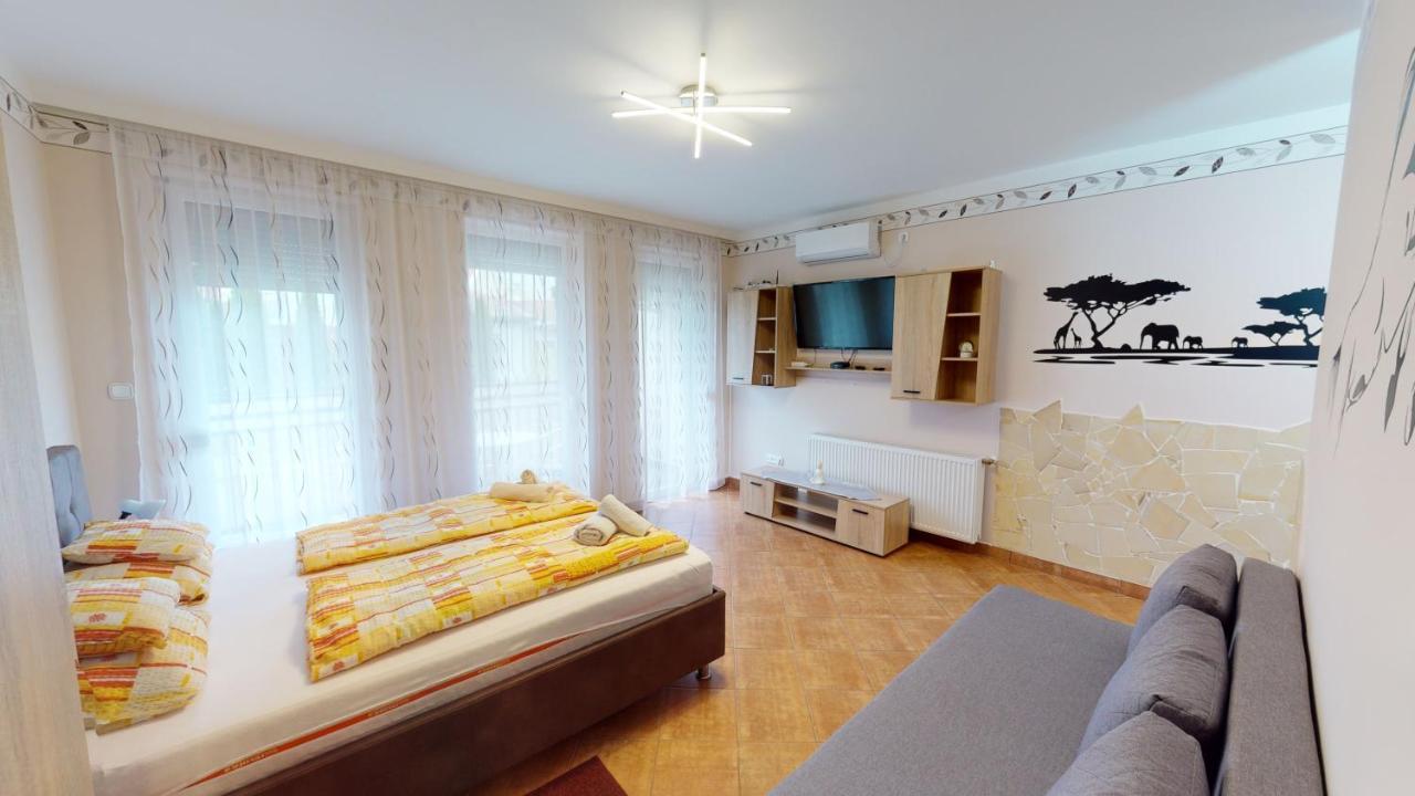 Cristian Apartman Hajdúszoboszló Exteriör bild